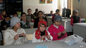 130321164318_tajikistan_genders_304x171_bbc