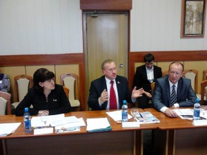 phoca_thumb_l_kruglyj-stol-o-zdravoohranenii-3