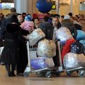 Жители ЕС массово отказываются от гражданства своих стран и переселяются в Россию
