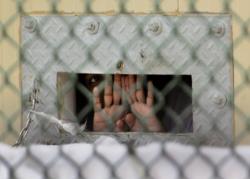 Иран: 10 лет тюрьмы за обращение в христианство