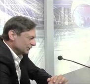 Сергей Расторгуев: Защищаться от информации бессмысленно