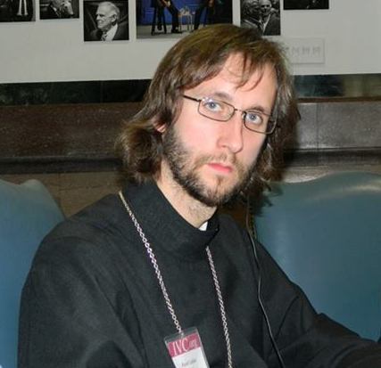 Священники в защиту жизни. Павел Лукин о модели "Два пациента", Школе семьи и флай-мамах