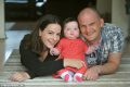 Мать рождает чудесного ребенка после 10 выкидышей в течение 10 лет