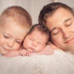 Родители как два крыла. Смотреть фото Родители как два крыла. Смотреть картинку Родители как два крыла. Картинка про Родители как два крыла. Фото Родители как два крыла