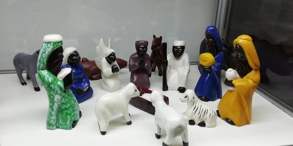 От африканских масок до белорусской соломки: ёлочные игрушки со всего мира представлены в Национальном историческом музее