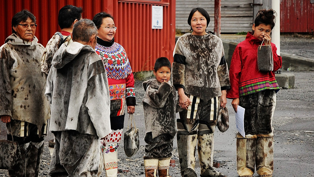 Женщины в Гренландии требуют компенсации за принудительный контроль над рождаемостью.