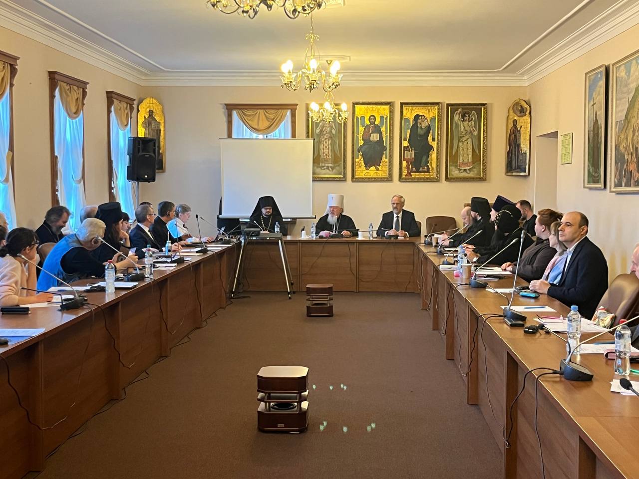 Председатель Синодального отдела по вопросам семьи БПЦ принял участие в VII международной конференции «Попечение Церкви о душевнобольных»