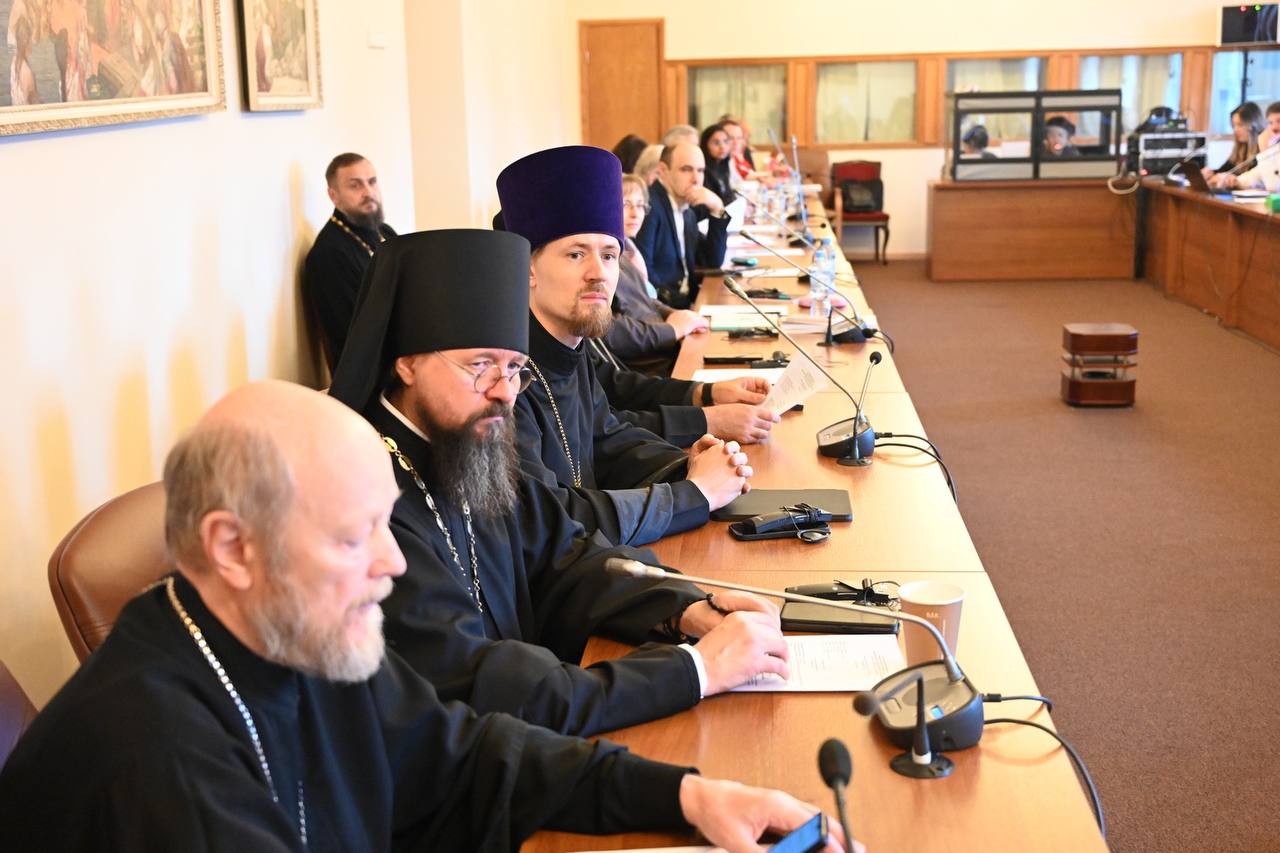 Председатель Синодального отдела по вопросам семьи БПЦ принял участие в VII международной конференции «Попечение Церкви о душевнобольных»