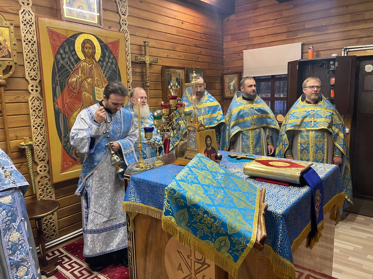 Семинар «Комплексная помощь семьям на приходе» – второй день